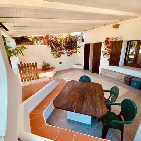 A.i.r. Marinedda Ferienhaus Isola Rossa (Sassari)