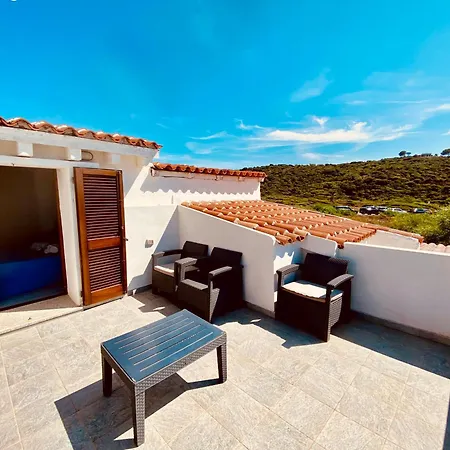 Casa vacanze A.i.r. Marinedda Isola Rossa (Sassari)